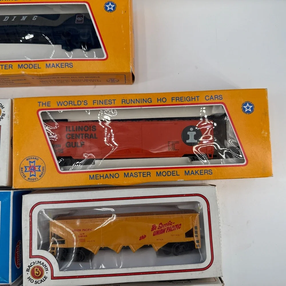 Vintage HO Scale Freight Cars Lot of 7 Bachmann Model Power Mehano Boxed